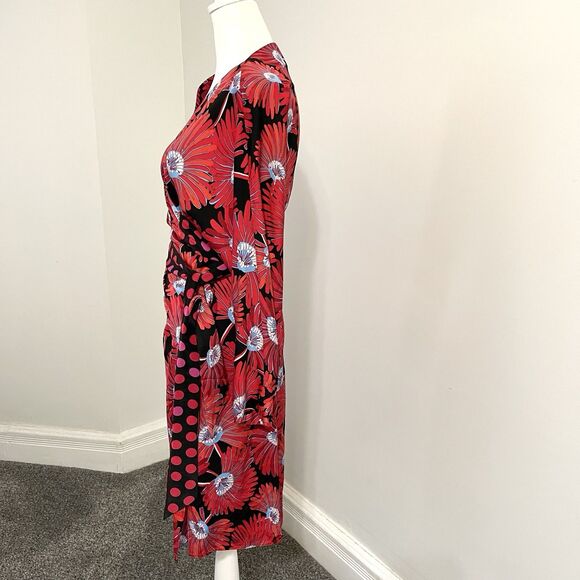 Diane Von Furstenberg Mikah Wrap Dress Size 4 Red Floral Print Crepe De Chine - Picture 3 of 11